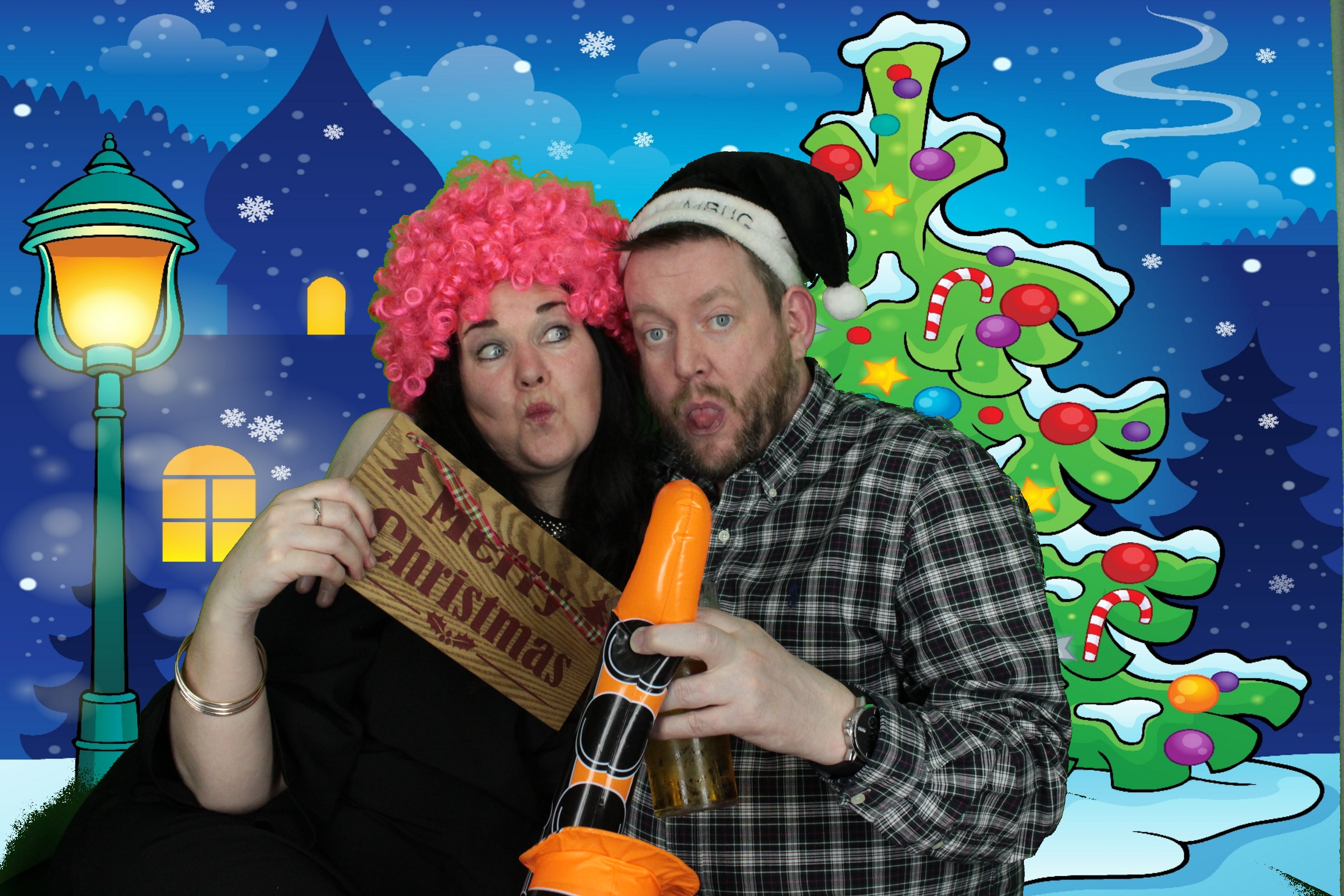One Line Christmas Party | View more photos from the event at gallery.myphotoboothexperience.co.uk/u/MyPhotoBoothExperienceLtd/One-Line-Christmas-Party